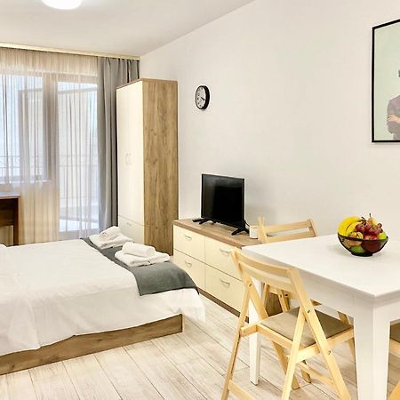 Cozy Studio Next To State Opera With Work Space Stara Zagora Exteriör bild