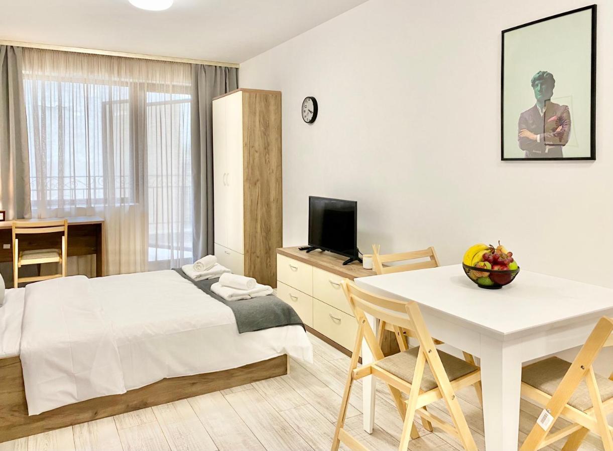 Cozy Studio Next To State Opera With Work Space Stara Zagora Exteriör bild