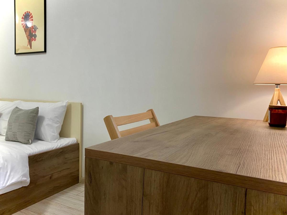 Cozy Studio Next To State Opera With Work Space Stara Zagora Exteriör bild