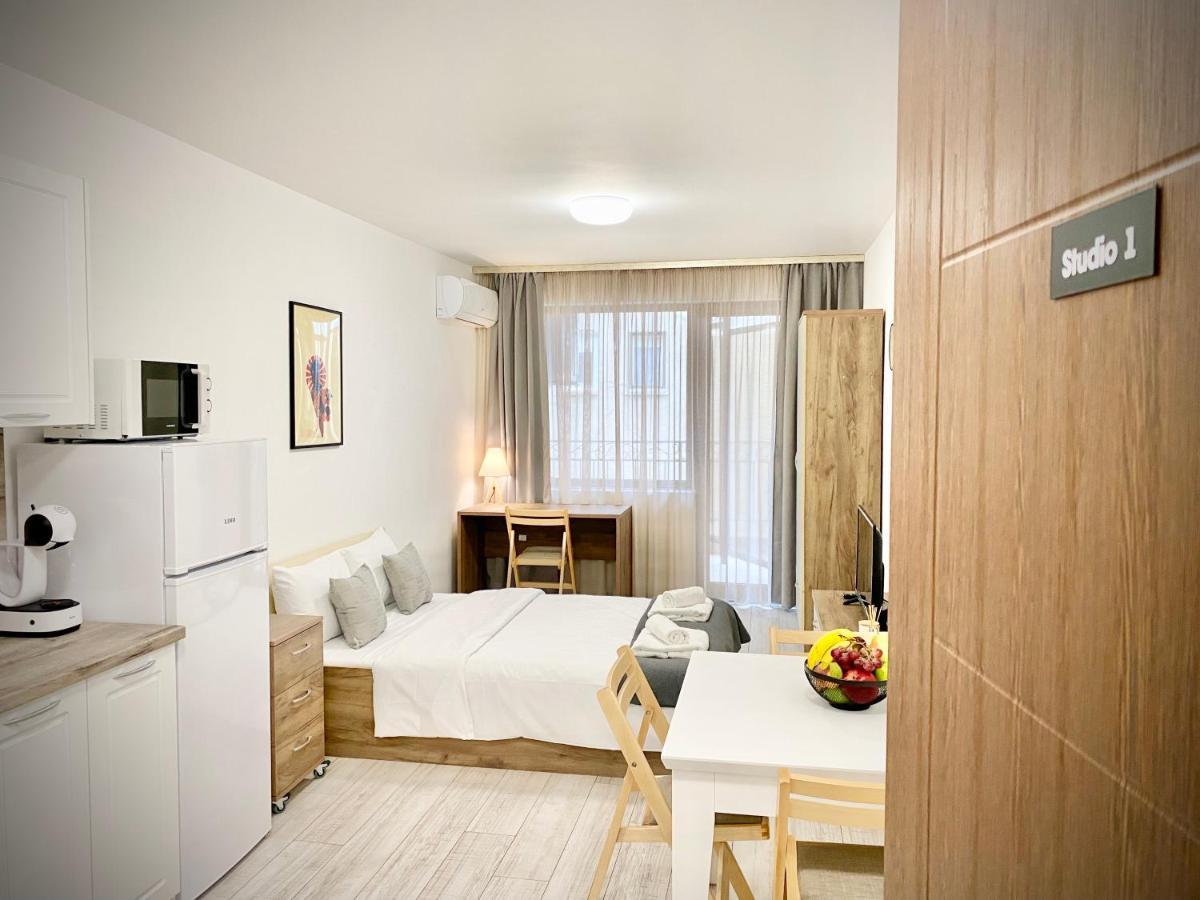 Cozy Studio Next To State Opera With Work Space Stara Zagora Exteriör bild