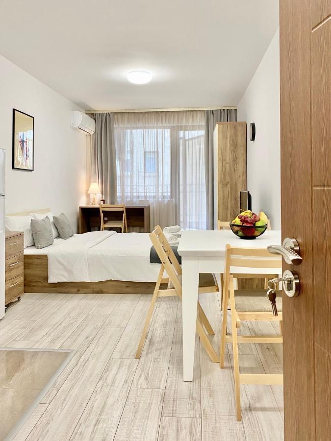 Cozy Studio Next To State Opera With Work Space Stara Zagora Exteriör bild